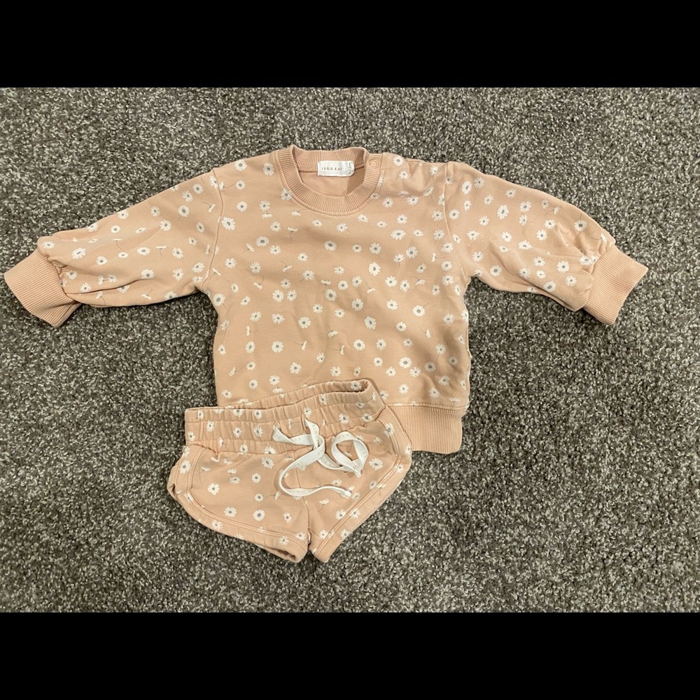 Jamie Kay Daisy Set